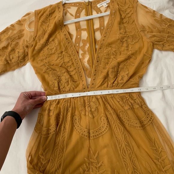 COPY - Yellow Lace Honey Punch Romper - Size Small - Picture 4 of 5